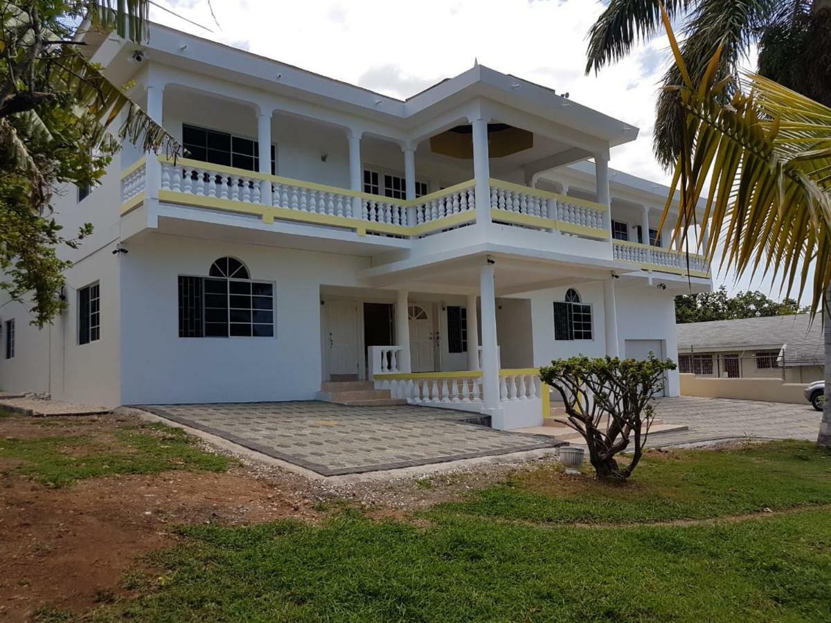 Coral Gardens Villa Montego Bay Exterior photo