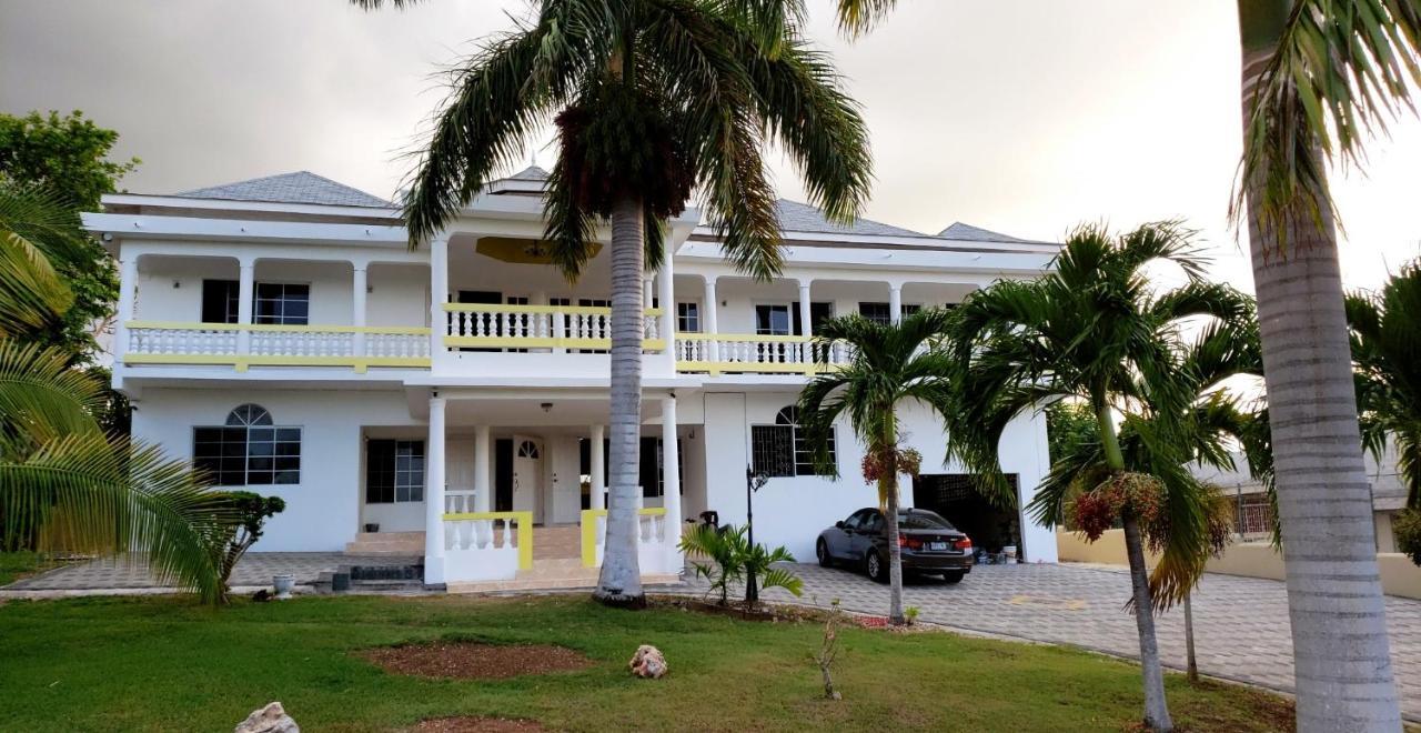 Coral Gardens Villa Montego Bay Exterior photo