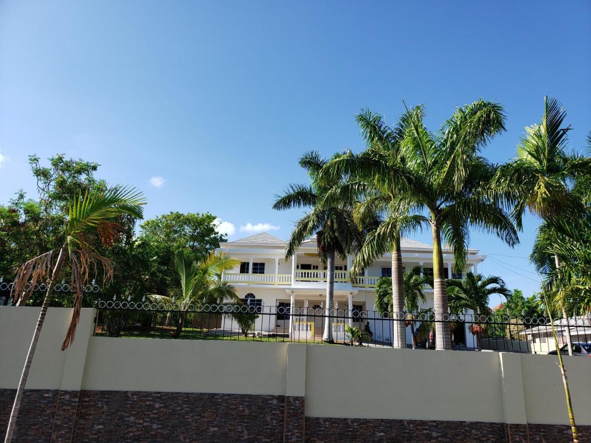 Coral Gardens Villa Montego Bay Exterior photo