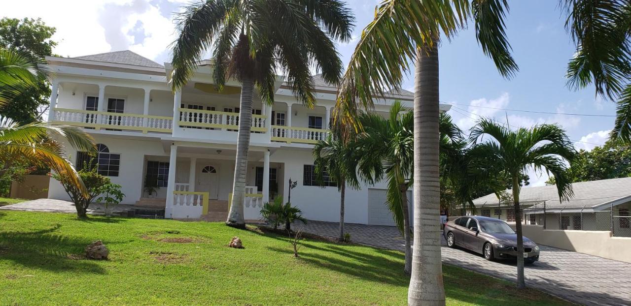 Coral Gardens Villa Montego Bay Exterior photo